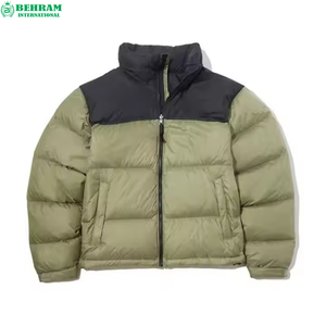 Veste d'hiver matelassée personnalisable pour homme Behram International, surdimensionnée, en polyamide brillant, OEM, écologique, style streetwear - Product Image 2