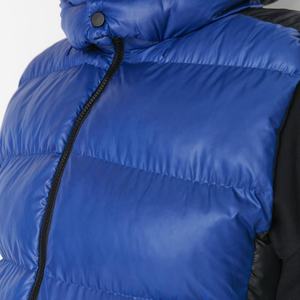 Prendas de vestir de invierno con capucha, chaleco acolchado brillante de poliéster con cremallera completa para ropa informal con diseños de logotipos de impresión personalizados para hombres y mujeres - Product Image 2