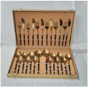 Vente en gros de couverts 5 pièces en laiton inoxydable doré mat gracieux ensemble d'ustensiles de cuisine modernes satinés - Product Image 1