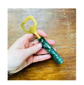 Resin <b>opener</b> Beer <b>Bottle</b> Cap Keychain <b>Bottle</b> <b>Opener</b> <b>Keyring</b> with Resin Epoxy logo and handle design - Product Image 2