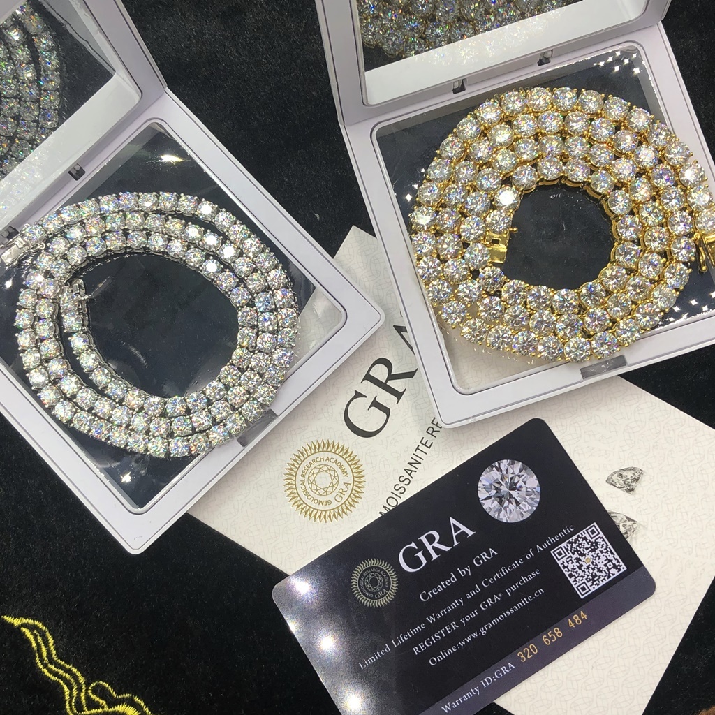 925 Silver Hip Hop Jewelry with VVS Moissanite Diamonds