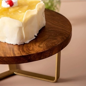 Soporte redondo de pastel de madera Rosa Bandeja de exhibición duradera y elegante para pasteles y dulces - Product Image 5