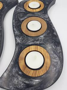 Porte-bougie artisanal en résine et bois de luxe avec base en bois naturel, forme personnalisée pour la décoration de la maison - Product Image 3