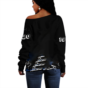 Sudadera Personalizada de Invierno para Mujer con Hombros Descubiertos, Estilo Griego |   Suéter Elegante Ajustado con Forro de Lana |   POD Elegante - Product Image 2