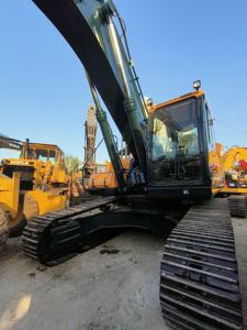 حفارة زاحفة هيونداي 305LC-9 بمحرك هيونداي وسعة دلو 1.3 متر مكعب، حفارة من فئة 30 طن - Product Image 2