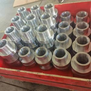 Cincel de rompedor hidráulico de alta calidad SOOSAN, casquillo superior inferior a través de pernos y otros repuestos de núcleo, precio de fábrica - Product Image 1