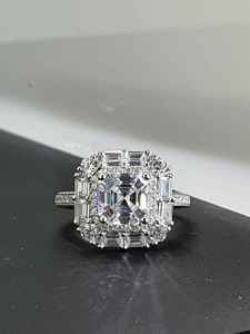 Anillo Art Deco de diamante cultivado en laboratorio de forma cuadrada de corte Asscher de 4,50 quilates para mujer, joyería de oro fino para boda, oro blanco de 14K - Product Image 3