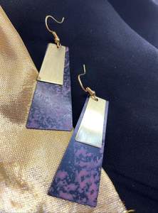 Pendientes de estilo irregular de diseñador de moda para mujer con tamaño personalizado incluye elegantes joyeros de madera - Product Image 4