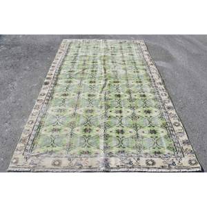 Alfombra de lana Floral tradicional verde Beige 5,6X8,6 pies Rectángulo Patchwork Patrón Respaldo de látex Material de piel viscosa Alfombra de habitación - Product Image 1