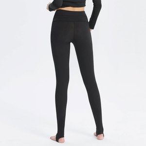 OEM womens <b>leggings</b> with logo customization breathable fabric and stretch fit suitable for fitness events and gymwear - Product Image 2