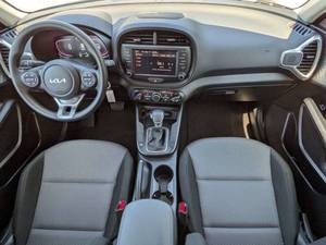 Kia Soul d'occasion 2024 à bas prix à vendre - Product Image 2