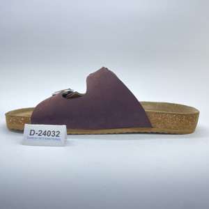Sandalias de Corcho con Doble Hebilla para Hombre, Elegantes y Económicas para Uso Diario, Sandalias de Cuero Vacuno con Diseño Perforado - Product Image 4