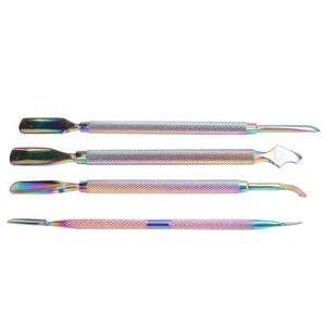 Empujador de cutículas de uñas de acero inoxidable de alta calidad de doble extremo y respetuoso con la piel, seguro y eficiente para la limpieza de uñas, venta al por mayor - Product Image 1