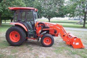 Pour tracteur à roues Kubota L6060 2RM avec cabine, hydraulique, chargeur LA1055, pompe automatique, engrenage moteur, boîte de vitesses, roulement compact - Product Image 6