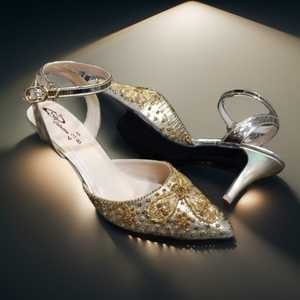 Hot New Femmes Sandales Chaussures Talons Hauts Chaussures De Luxe Dames Chaussures À Talons Pour Femme Disponible En Différentes Couleurs - Product Image 1