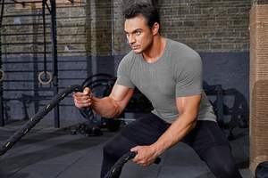 Chemises de compression hommes Logo personnalisé à manches courtes Gym Musculation avec échantillon Dry Fit Gym Sports T-shirt vierge - Product Image 3