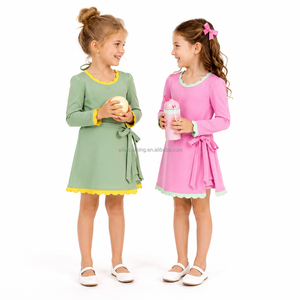 Ensemble de vêtements pour filles avec nœud festonné, certifié CPC CPSIA, couleur personnalisée, taille personnalisée, marque privée, vente en gros - Product Image 3