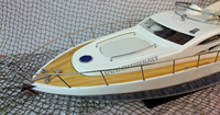 MODÈLE DE BATEAU MODERNE SUNSEEKER 64 / BATEAUX MODÈLES ARTISANAUX / BATEAUX À MOTEUR MODERNES EN BOIS
