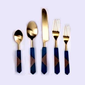 โมเดิร์นที่กําหนดเองขายส่งสแตนเลสหรูหราช้อนส้อมงานแต่งงานช้อนส้อมมีด Flatware ชุดสําหรับบ้านโรงแรมใช้ - Product Image 1