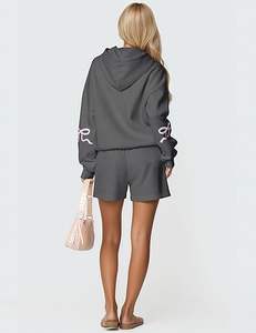 Ensemble de survêtement décontracté pour femmes, sweat-shirt à capuche ample à imprimé nœud et short de survêtement, en molleton, pour l'automne et l'hiver 2025 - Product Image 3