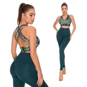 Women Seamless Sports <b>Set</b> <b>Top</b> & <b>Leggings</b> with Sport Bra Yoga, Pilates, Gymnastics, Pole Dance, Workout Bodysuit Activewear - Product Image 2