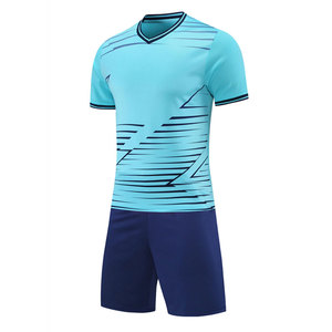 Camiseta de fútbol para hombre, ligera, de gran calidad, totalmente personalizable, tendencia superior, uniforme OEM, transpirable, ropa deportiva más vendida - Product Image 1