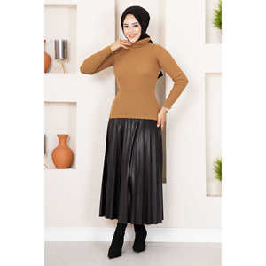 Pull col roulé pour femme, couleur cappuccino, tricot respirant, broderie logo avant, fermeture éclair, imprimé tendance décontracté pour l'automne - Product Image 2