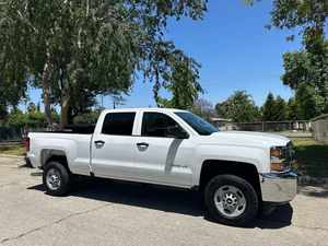 VENTAS CLÁSICAS EN STOCK Camioneta Silverado 2500 4x4 Crew Cab 2019 USADA Envío a Todo el Mundo - Product Image 4