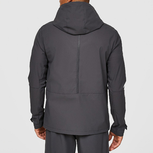 Veste coupe-vent pour homme respirante et fine, col montant, logo sur le devant, style sportif pour la randonnée, durable et écologique - Product Image 6