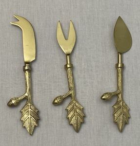 Diseño atractivo Juego de queso de latón Mango de diseño de pescado Juego de cuchillos de queso de latón y acero inoxidable - Product Image 2