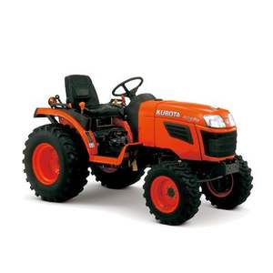 Tractor Kubota B2320 4x4 de 23Hp de alta calidad, envío muy económico desde AUSTRIA - Product Image 2
