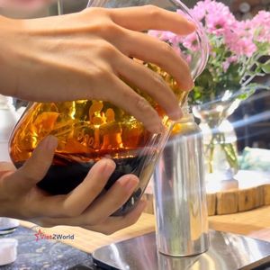 น้ำมันไม้กฤษณาแท้จากเวียดนาม 100% เป็นมิตรกับสิ่งแวดล้อม กลิ่นกำยาน น้ำมันหอมระเหยสำหรับเตาเผาเครื่องหอมและก้านไม้หอม - Product Image 4