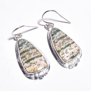 Pendiente de Plata de Ley 925 de piedra lunar arcoíris genuino perfecto, proveedor único de joyería de piedras preciosas de plata, joyería de plata hecha a mano - Product Image 6