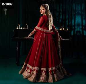 La última ropa tradicional para mujer Foux Georgette lista para usar vestidos Anarkali con Secuencia de hilo trabajo y conjunto Dupatta elegante - Product Image 2