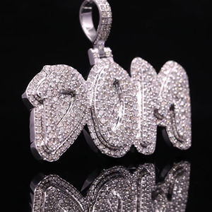 Pendentif personnalisé en acier inoxydable, style hip-hop urbain, serti de CZ - Product Image 1