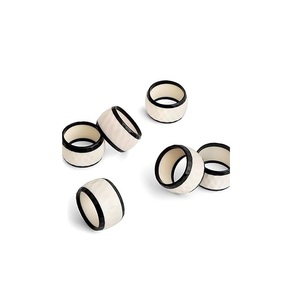 Anneaux de serviette en bois classiques Finition lisse de qualité supérieure Style américain écologique pour les décorations d'événements gastronomiques Festive - Product Image 2