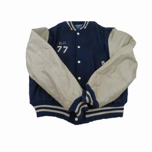 Chaquetas de gran tamaño con cierre de botones para hombre, chaqueta de lana a prueba de viento, fabricante de Pakistán - Product Image 3