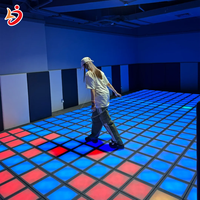 Projecteur de sol LED interactif avec grille de détection de mouvement pour machine de jeu Super Cube Pixel immersive pour sports en intérieur