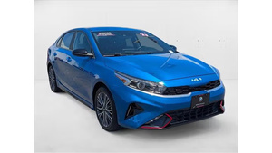 Kia Forte GT-Line IVT 2023 Usado en Excelentes Condiciones - Product Image 3