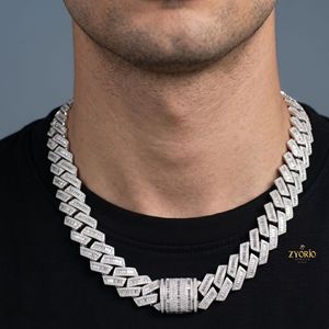 สร้อยคอฮิปฮอปแบบ Cuban Link เงินแท้ 925 ประดับเพชรโมอิสซาไนต์ทรงบาแกตต์ VVS - Product Image 3