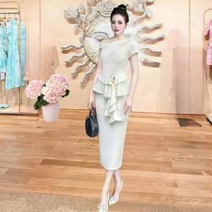 Ensemble décontracté à motif solide à la mode jupe crayon maigre et tissu à tricoter long chemisier à épaules dénudées pour le style de bureau - Product Image 6