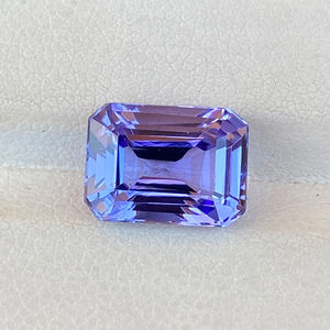 Piedra de Tanzanita Natural Sin Calentar, Corte Esmeralda Octogonal, Color Excelente, 5.00 Quilates, Zoisita, Piedras Preciosas Sueltas, Limpieza con Lupa - Product Image 1