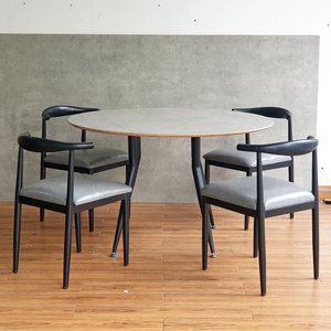 Conjunto de Mesa de Comedor Moderna de Estilo Antiguo con 4 Sillas Cómodas de Madera de Teca CBBA119 para Muebles de Hogar - Product Image 3