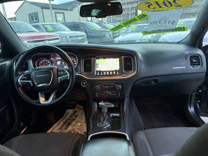 Voiture d'occasion abordable 2015 Do-d-ge Ch-arg-er SX-T LHD - Product Image 2