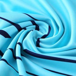 Vêtements de sport de dernière conception, uniformes de football, vêtements de football de haute qualité, uniformes d'équipe en matériau durable pour adultes - Product Image 5