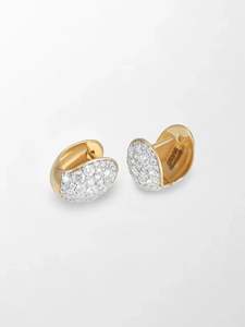 Pendientes Huggie Curvos con Diamantes Redondos Brillantes Cultivados en Laboratorio, 1.27 Ct, Color GH, Claridad VS, 110 Piedras, Oro Amarillo de 18K, Totalmente Pavimentados - Product Image 2