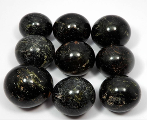 Sphère de Tourmaline noire naturelle non traitée boules de pierres précieuses en vrac boule de Tourmaline noire polie meilleur cadeau - Product Image 4