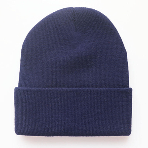 Gorro de Punto Cálido de Invierno para Mujer, Color Sólido, Estilo Informal, con Logotipo Bordado, para Usar en la Playa - Product Image 6