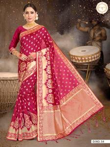 Sari en soie Banarasi avec pur tissage Zari et Blouse pour femmes - Product Image 3