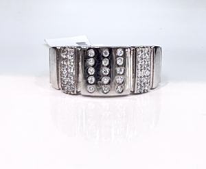 Anillo de Compromiso y Matrimonio Moderno para Hombre en Plata de Ley 925 con Circonita Cúbica |   Anillo Triple con Incrustaciones de Diamantes |   Joyería Hip Hop con Micro Pavé - Product Image 1